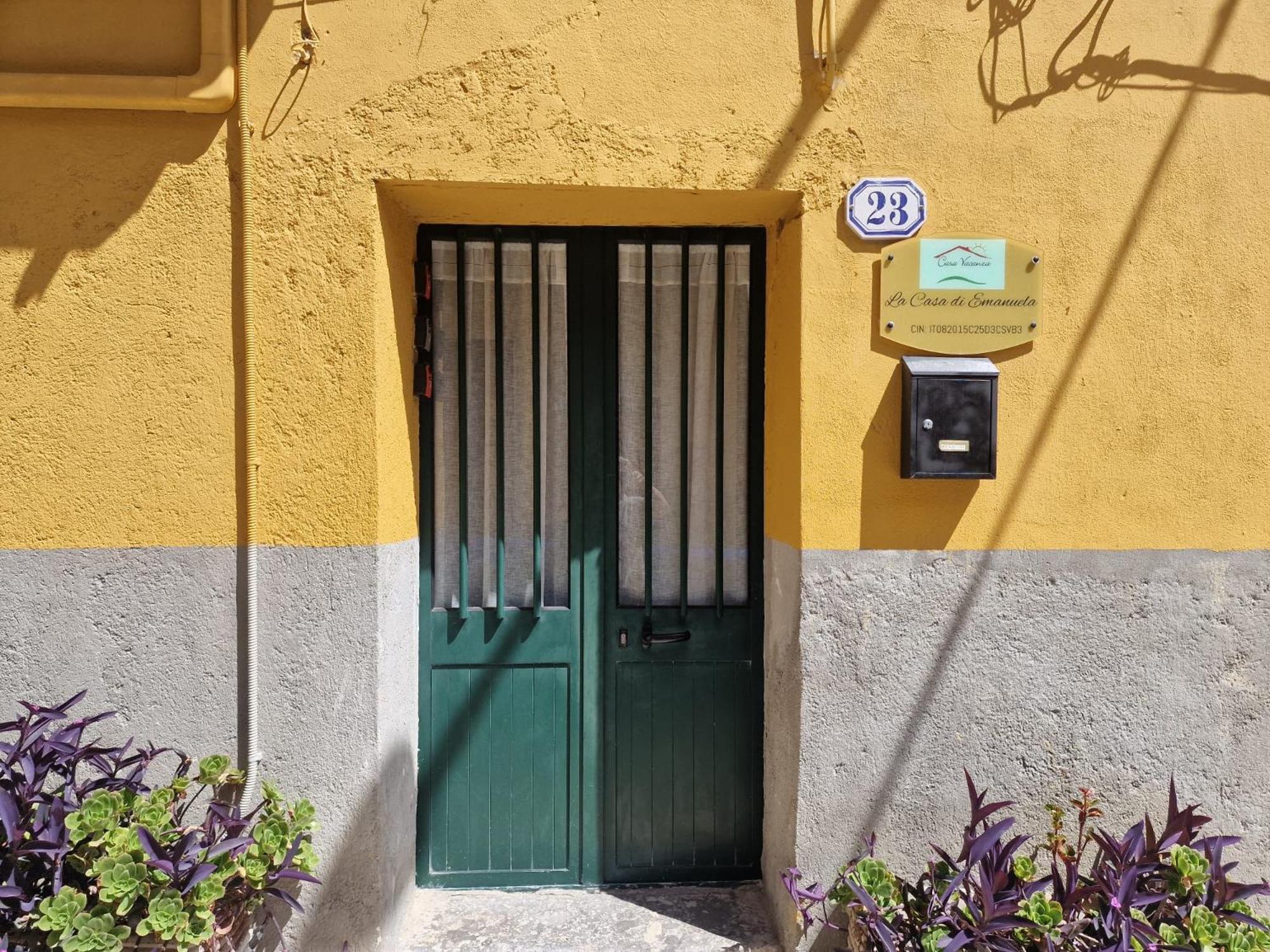 Hotel La Casa Di Emanuela Caltavuturo Exterior foto